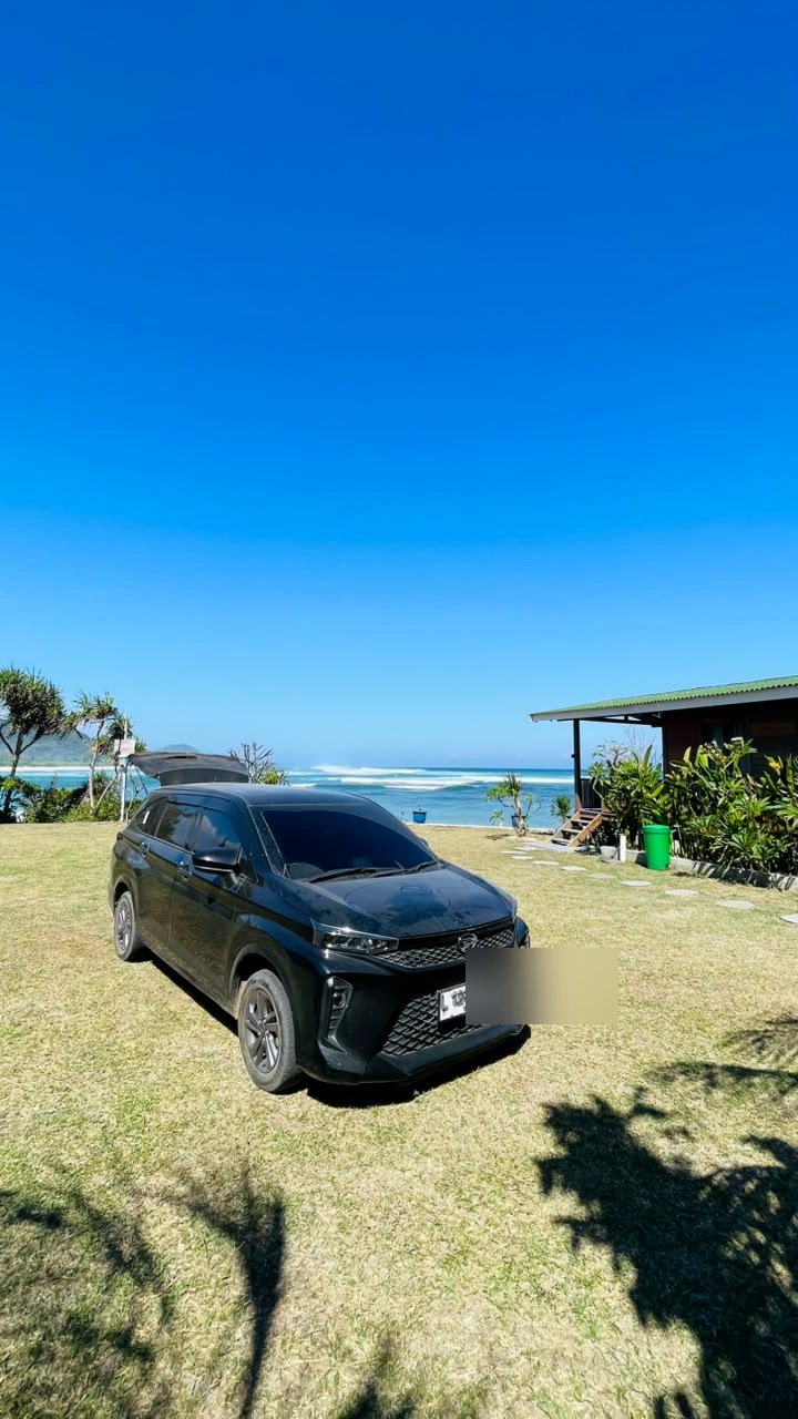 New Xenia private car for Sumbawa transfer